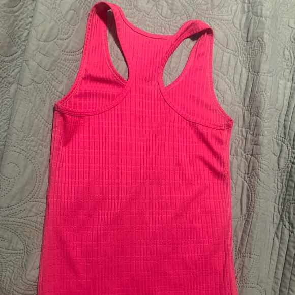 Reebok Racerback Tank. XS - Picture 2 of 4